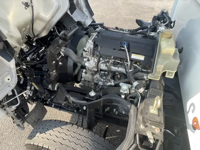 三菱 キャンター 2RG-FBA60(2WD)の写真40