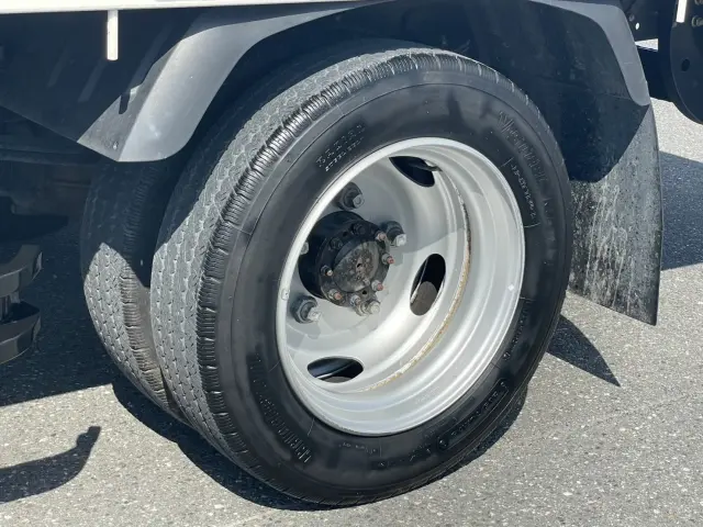 日野 デュトロ TPG-XZU710M(2WD)の写真10