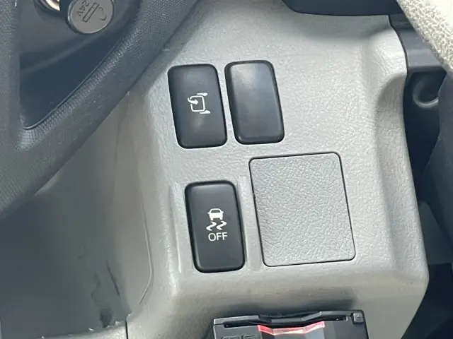 日野 デュトロ TPG-XZU710M(2WD)の写真27