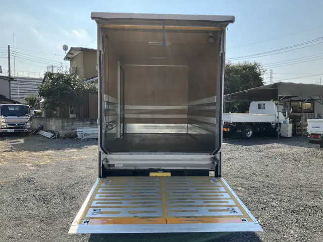 日産 アトラス TRG-FEA5W(2WD)の写真4