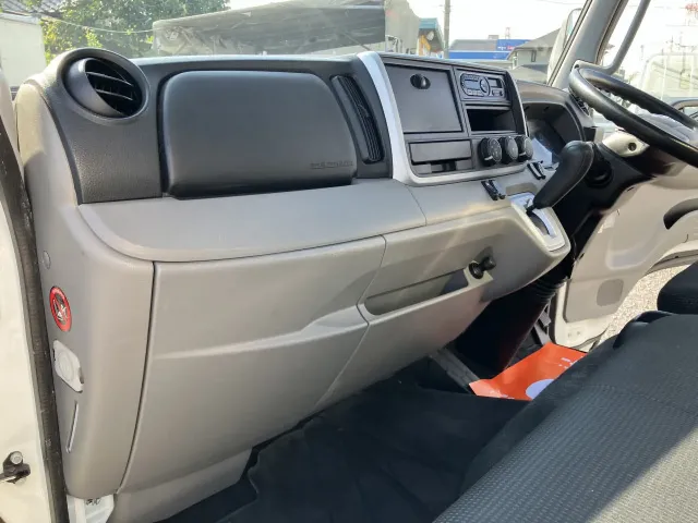 日産 アトラス TRG-FEA5W(2WD)の写真27