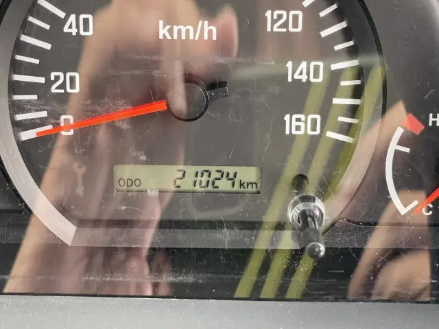 いすゞ エルフ TRG-NMR85AR(2WD)の写真28