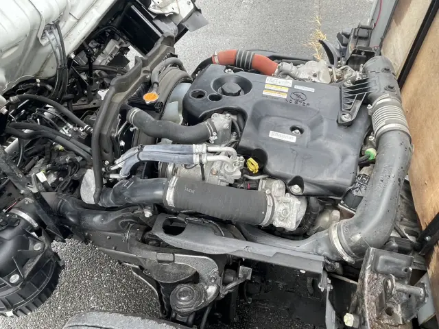 いすゞ エルフ TRG-NMR85AR(2WD)の写真30