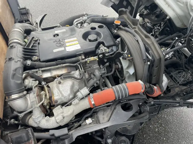 いすゞ エルフ TRG-NMR85AR(2WD)の写真31