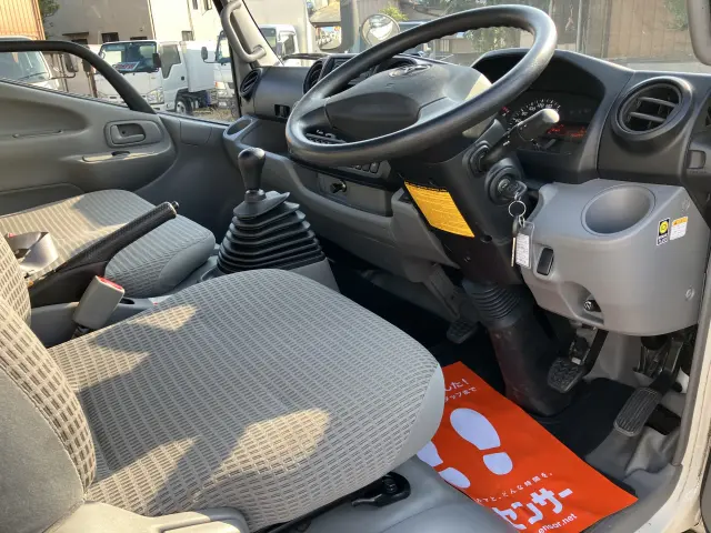 トヨタ トヨエース TKG-XZU645(2WD)の写真5