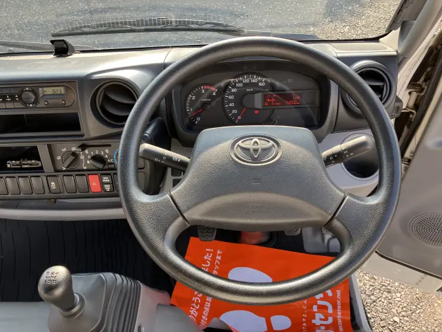 トヨタ トヨエース TKG-XZU645(2WD)の写真7