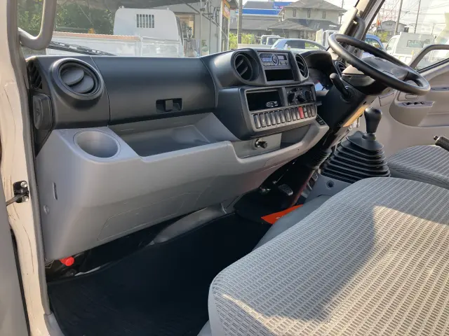 トヨタ トヨエース TKG-XZU645(2WD)の写真23