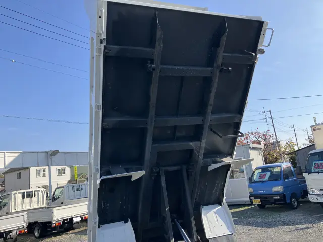 三菱 キャンター TPG-FBA30(2WD)の写真24