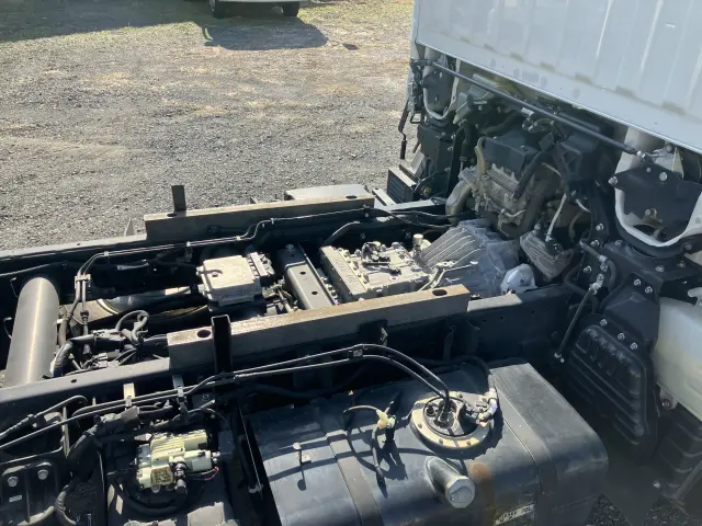 三菱 キャンター TPG-FBA30(2WD)の写真26