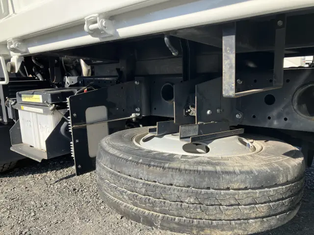 三菱 キャンター TPG-FBA30(2WD)の写真46