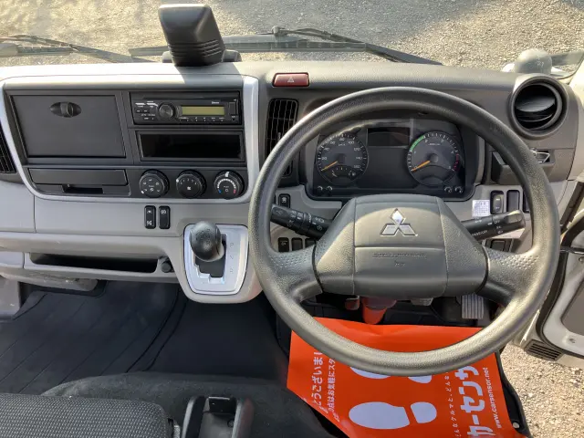 三菱 キャンター 2RG-FDA20(4WD)の写真7