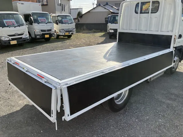 三菱 キャンター 2RG-FDA20(4WD)の写真18