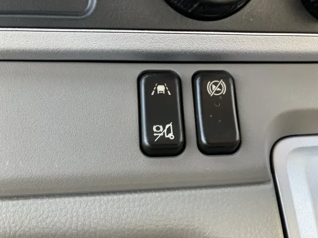 三菱 キャンター 2RG-FDA20(4WD)の写真29