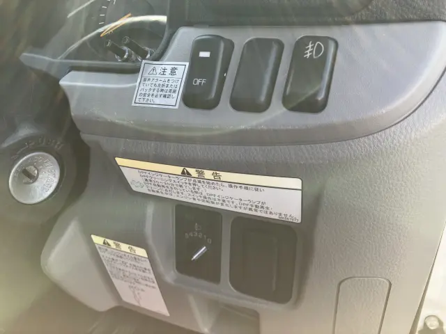 三菱 キャンター 2RG-FDA20(4WD)の写真31
