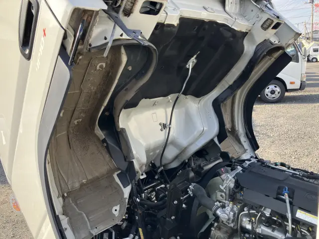 三菱 キャンター 2RG-FDA20(4WD)の写真33