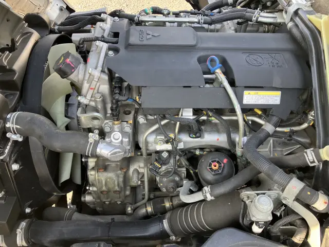 三菱 キャンター 2RG-FDA20(4WD)の写真34