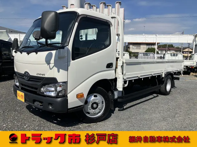 トヨタ ダイナ TKG-XZC655(2WD)の写真1