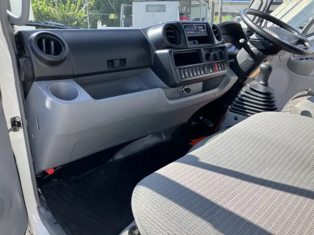 トヨタ ダイナ TKG-XZC655(2WD)の写真21