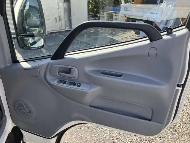 トヨタ ダイナ TKG-XZC655(2WD)の写真23