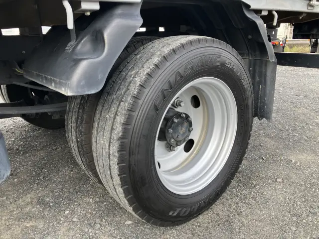 いすゞ エルフ 2RG-NLR88AR(2WD)の写真13