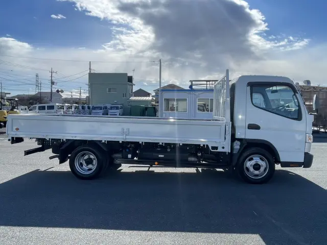 三菱 キャンター TPG-FEB50(2WD)の写真2