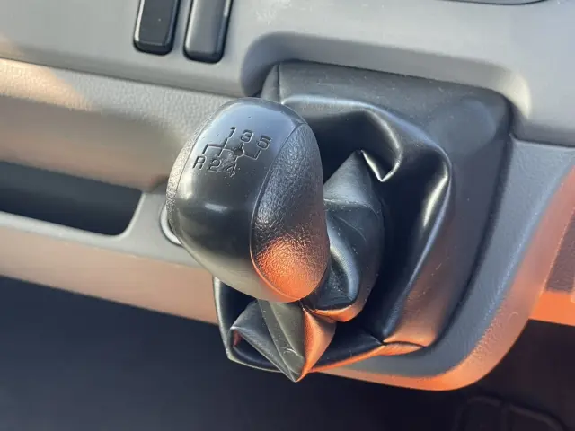 三菱 キャンター TPG-FEB50(2WD)の写真25