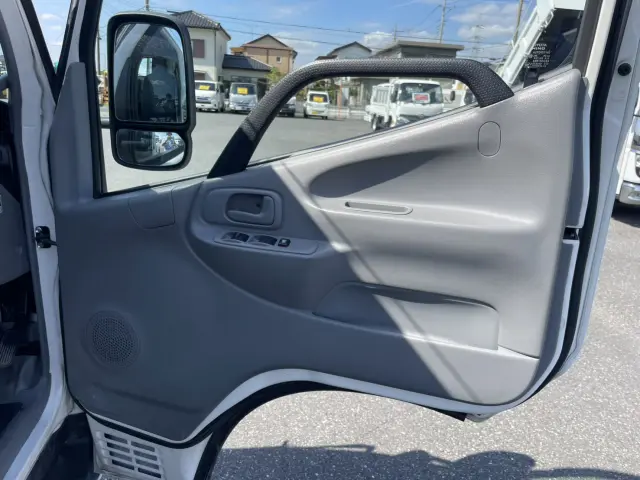 日野 デュトロ 2RG-XZU605M(2WD)の写真12
