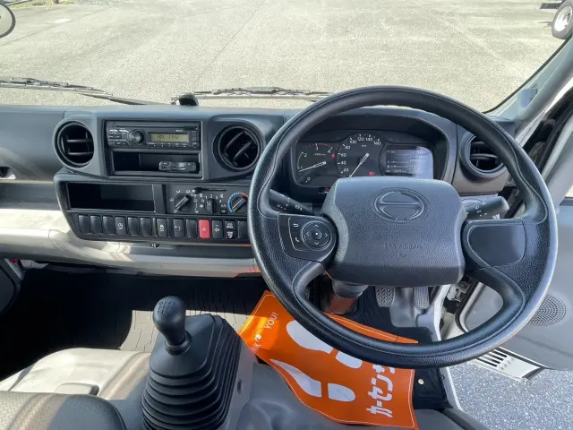 日野 デュトロ 2RG-XZU605M(2WD)の写真16