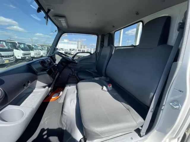 日野 デュトロ 2RG-XZU605M(2WD)の写真17