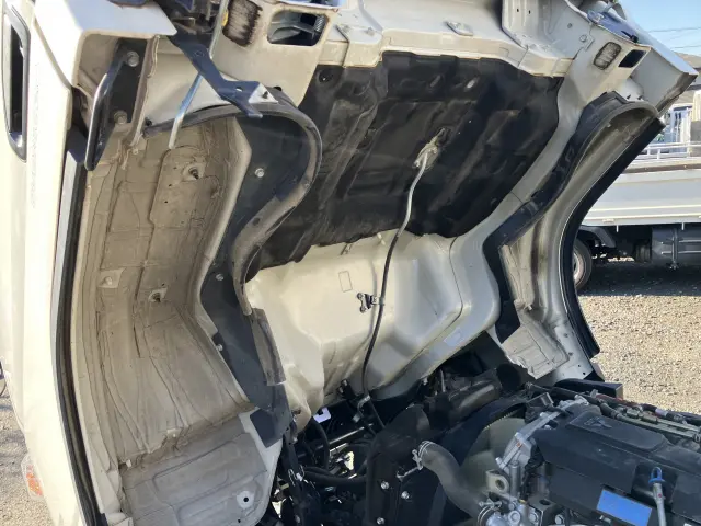 三菱 キャンター TPG-FBA60(2WD)の写真39