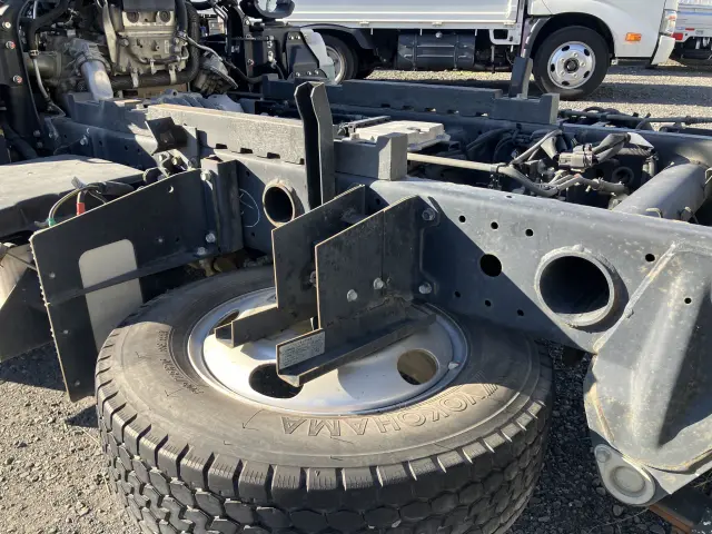 三菱 キャンター TPG-FBA60(2WD)の写真44