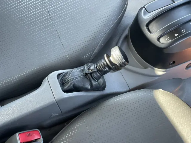 日野 デュトロ TPG-XZU600X(2WD)の写真21