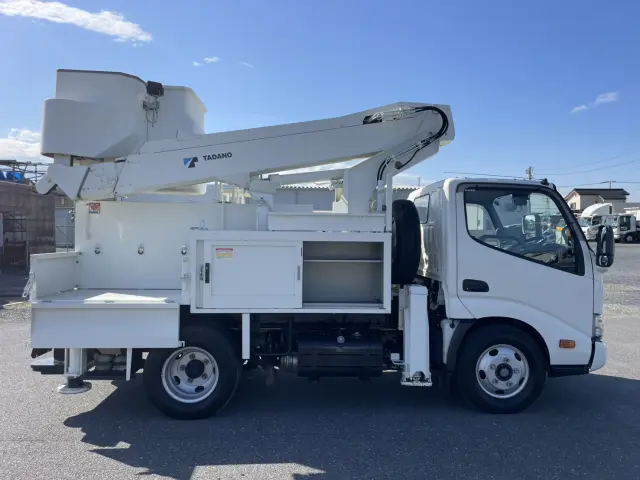 日野 デュトロ TPG-XZU600X(2WD)の写真31