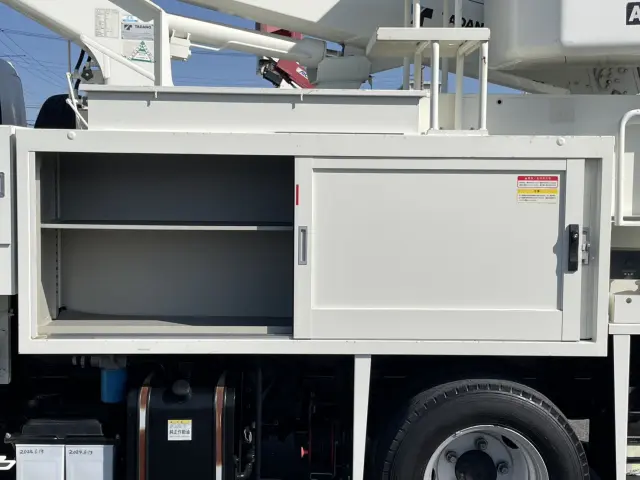 日野 デュトロ TPG-XZU600X(2WD)の写真37