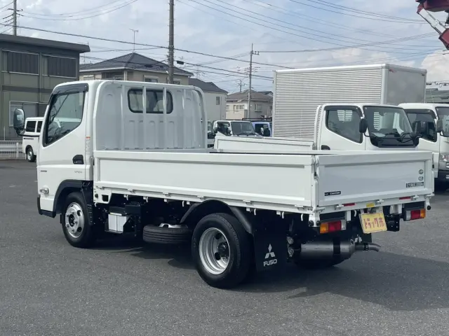 三菱 キャンター 2RG-FBA20(2WD)の写真7