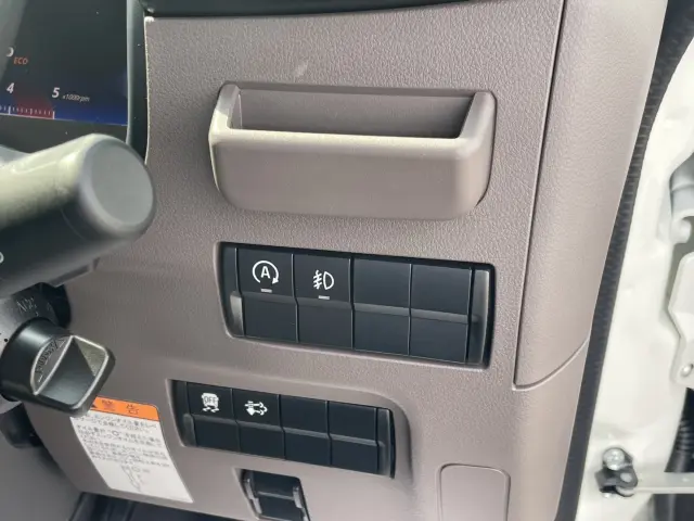 三菱 キャンター 2RG-FBA20(2WD)の写真27