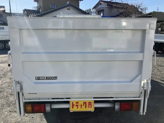 いすゞ エルフ TRG-NJR85A(2WD)の写真15