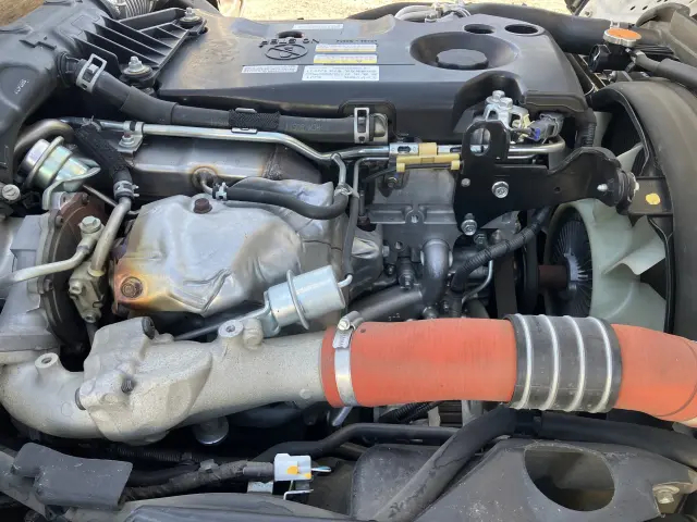 いすゞ エルフ TRG-NJR85A(2WD)の写真41