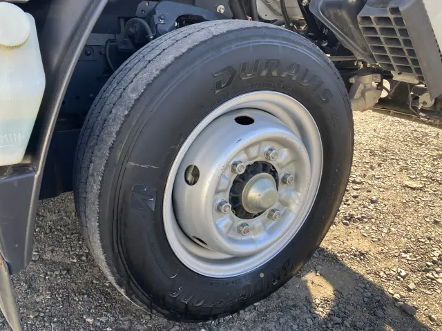 いすゞ エルフ TRG-NJR85A(2WD)の写真47