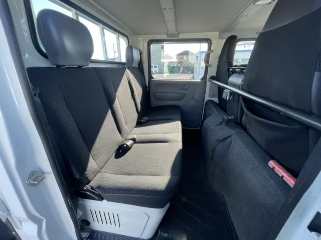 三菱 キャンター TPG-FBA00(2WD)の写真20