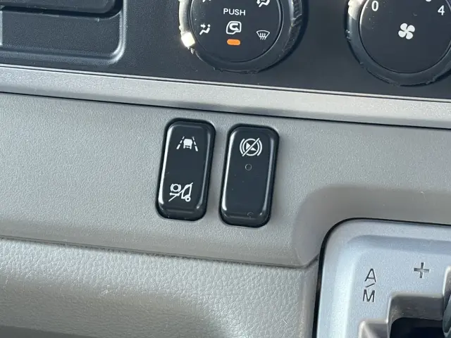 三菱 キャンター TPG-FBA00(2WD)の写真28