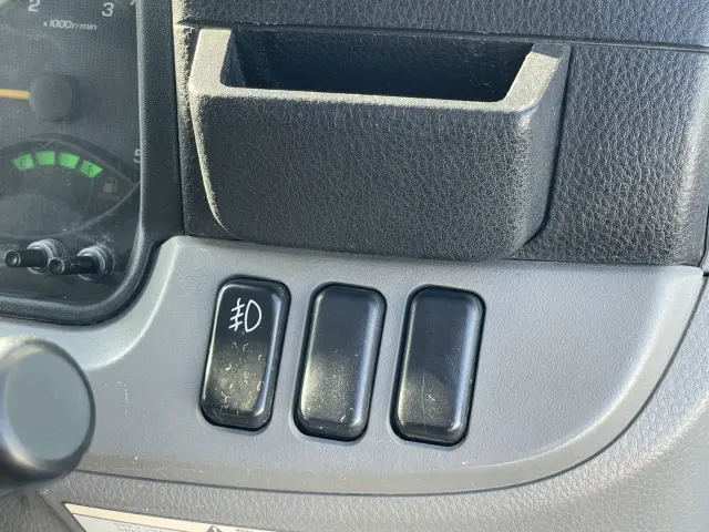 三菱 キャンター TPG-FBA00(2WD)の写真30