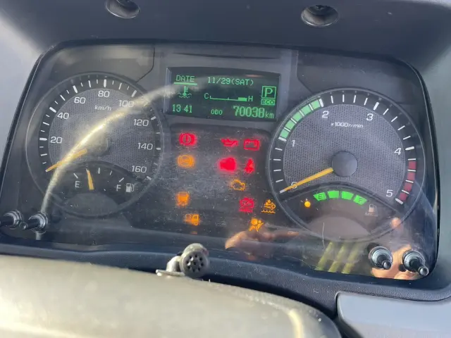 三菱 キャンター TPG-FBA00(2WD)の写真35