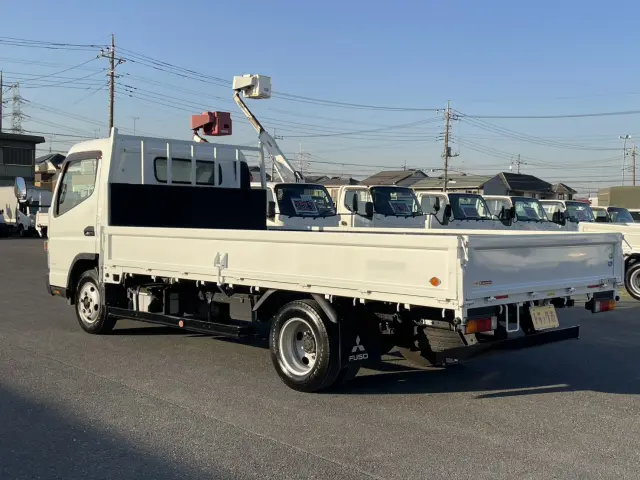 三菱 キャンター 2PG-FEB50(2WD)の写真5