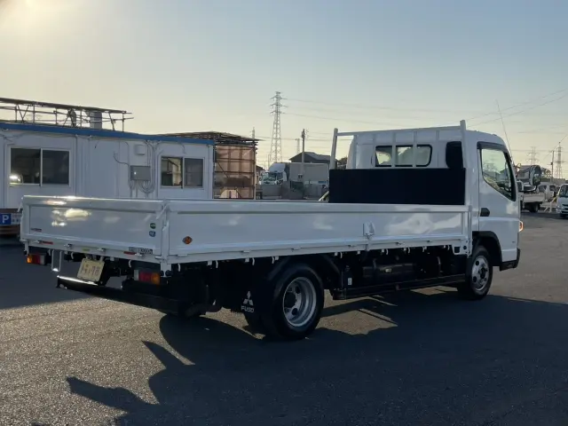 三菱 キャンター 2PG-FEB50(2WD)の写真7