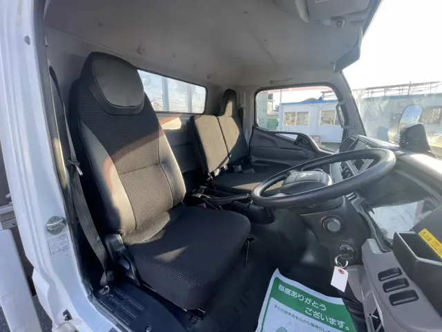 三菱 キャンター 2PG-FEB50(2WD)の写真17