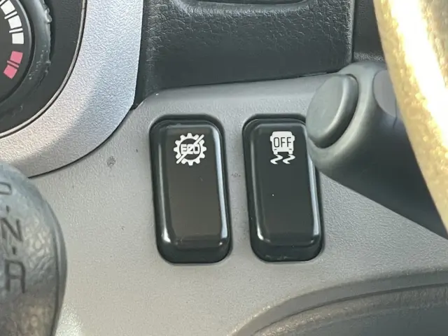 三菱 キャンター 2PG-FEB50(2WD)の写真28