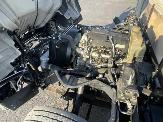 三菱 キャンター 2PG-FEB50(2WD)の写真32