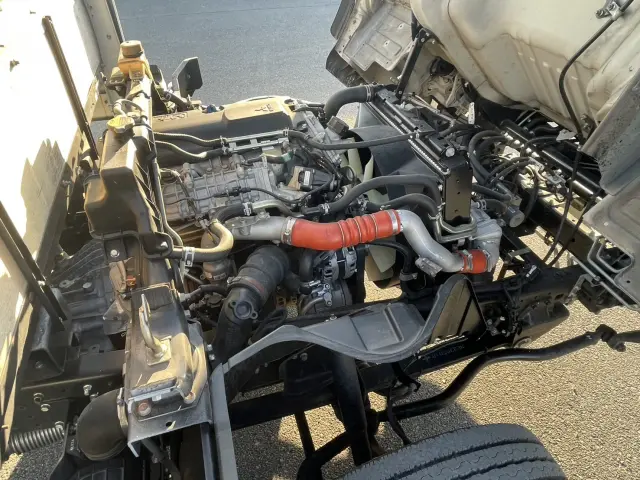 三菱 キャンター 2PG-FEB50(2WD)の写真33