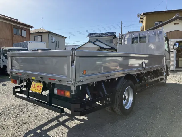 三菱 キャンター 2PG-FEAV0の写真3